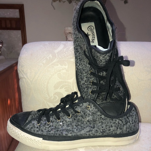 Converse ⭐️ - Picture 2 of 8